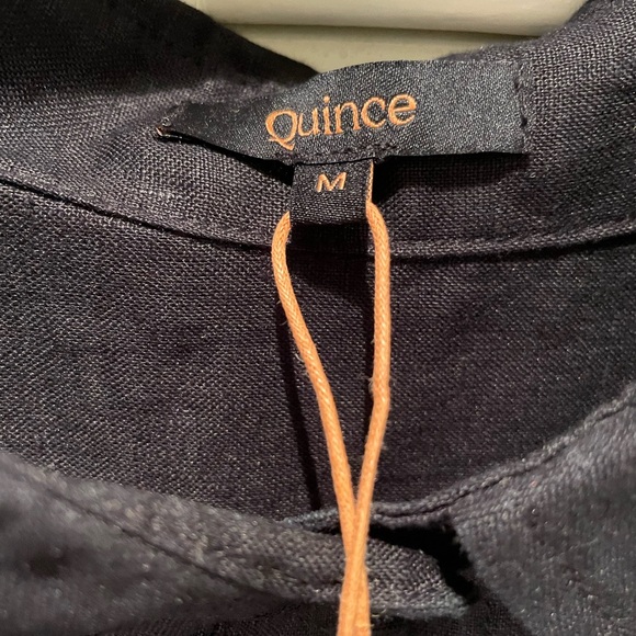 Quince European linen camp shirt black in medium NYT - Picture 4 of 6